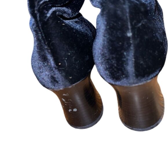 Larry Stuart Collection Black Velvet Booties Size 8 1/2 M - Picture 5 of 6